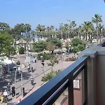 Zeus Sant Jordi Apartamento *