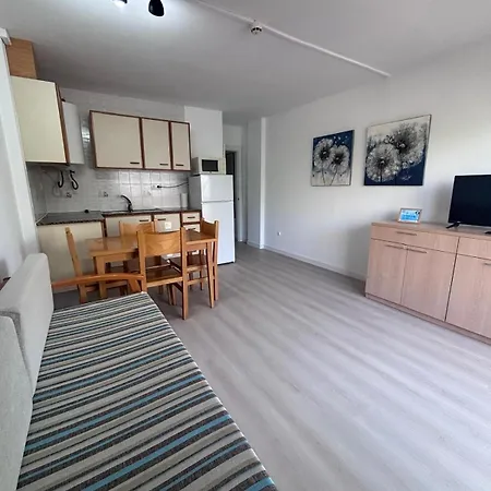 Zeus Sant Jordi Apartamento Salou