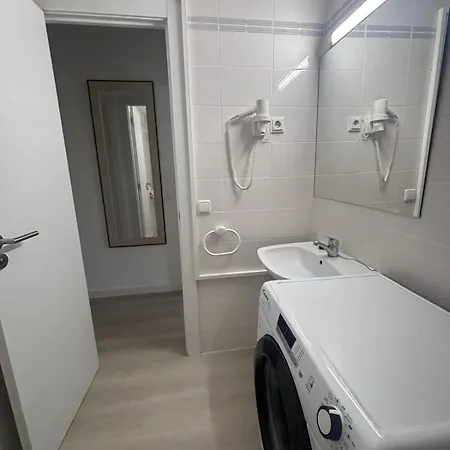 Zeus Sant Jordi Apartamento *